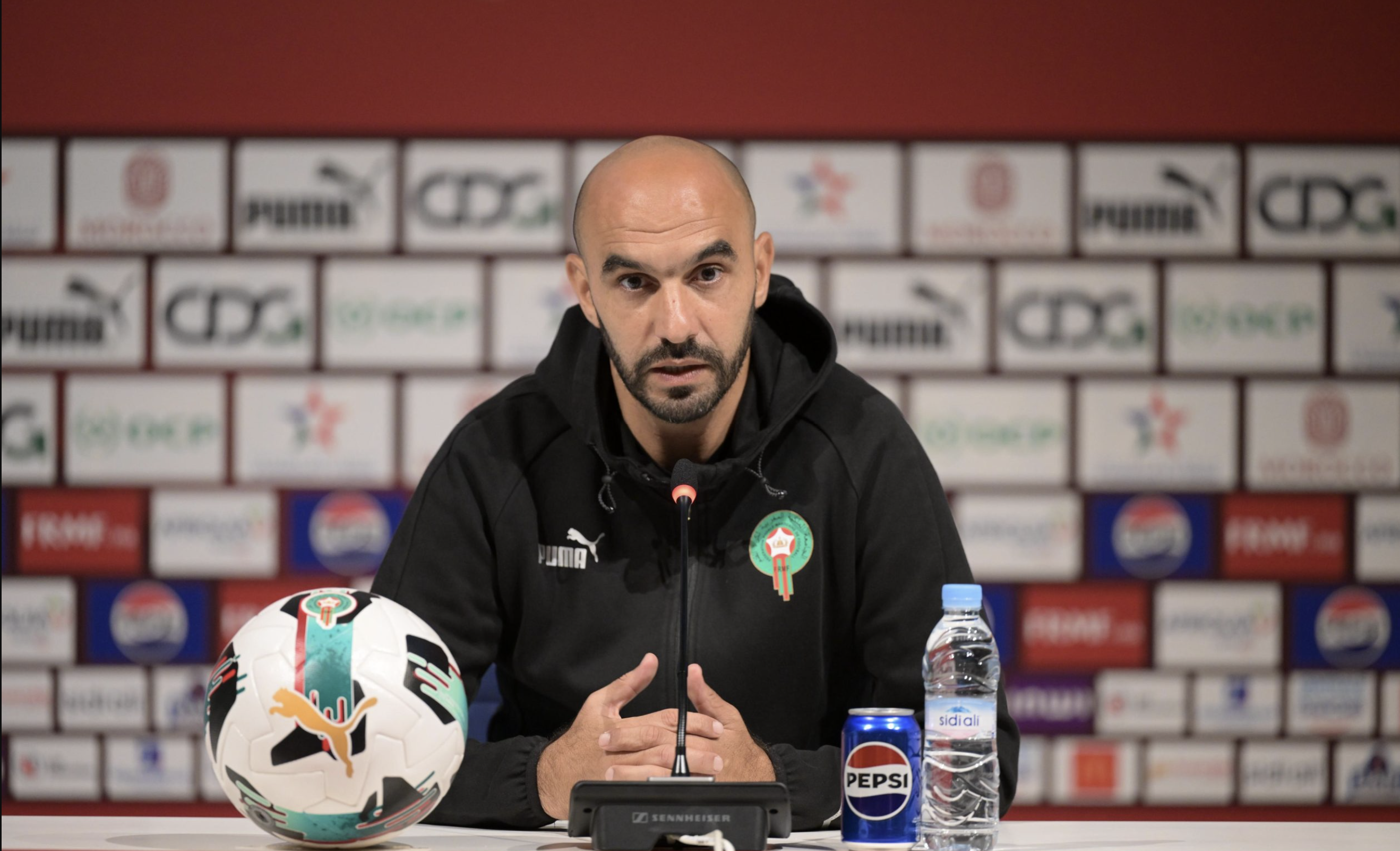 Walid Regragui : "la sélection du Maroc est la plus difficile à gérer au monde".