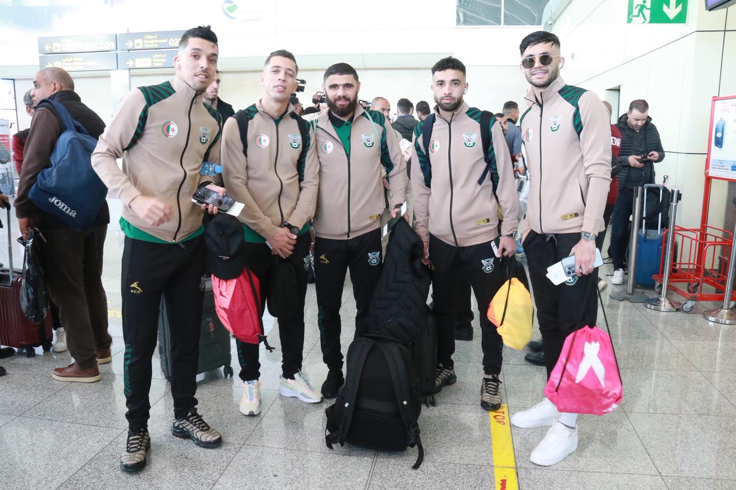 Coupe de la CAF : Reggada et ambiance festive pour le CS Constantine à Oujda