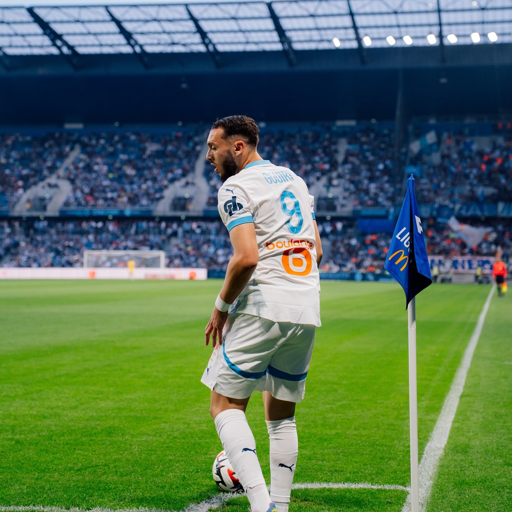 Le Havre-OM : panique en tribunes, des familles sur la pelouse