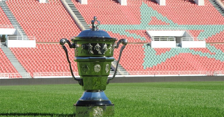 Trophée de la Coupe du Trône.