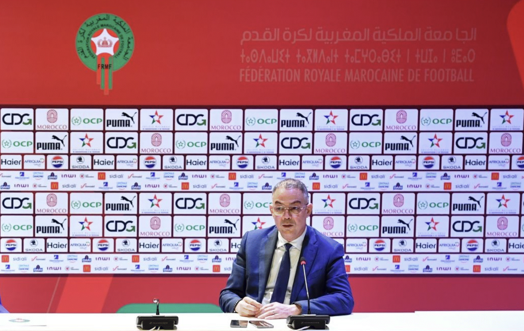 Dans une interview accordée à L’Équipe, Fouzi Lekjaa affiche les ambitions du Maroc pour la CAN 2025 et envoie un message à l’Algérie.