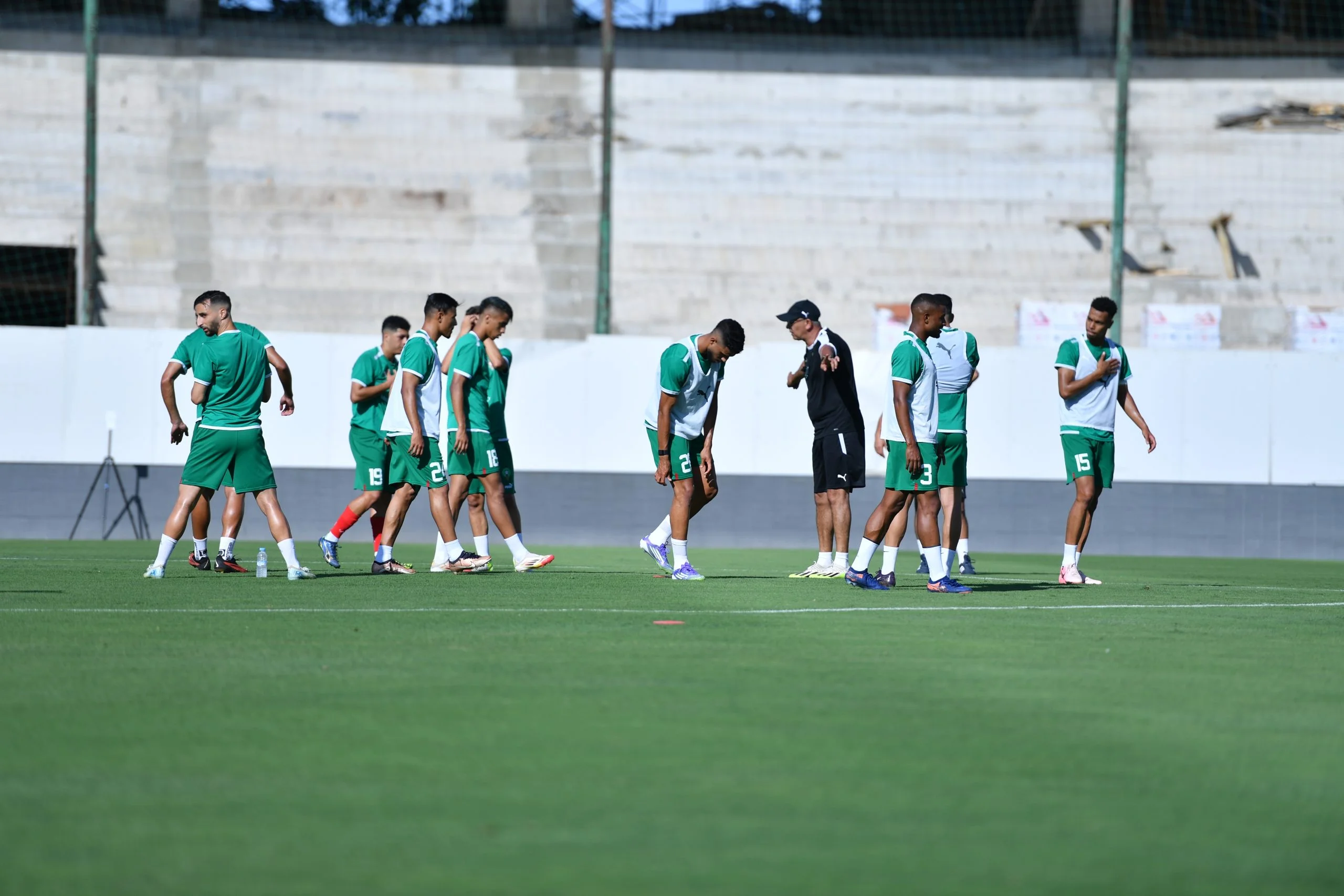 Tarik Sektioui révèle les difficultés rencontrées avant d’annoncer la liste du Maroc pour le CHAN 2025, marqué par dix départs inattendus.