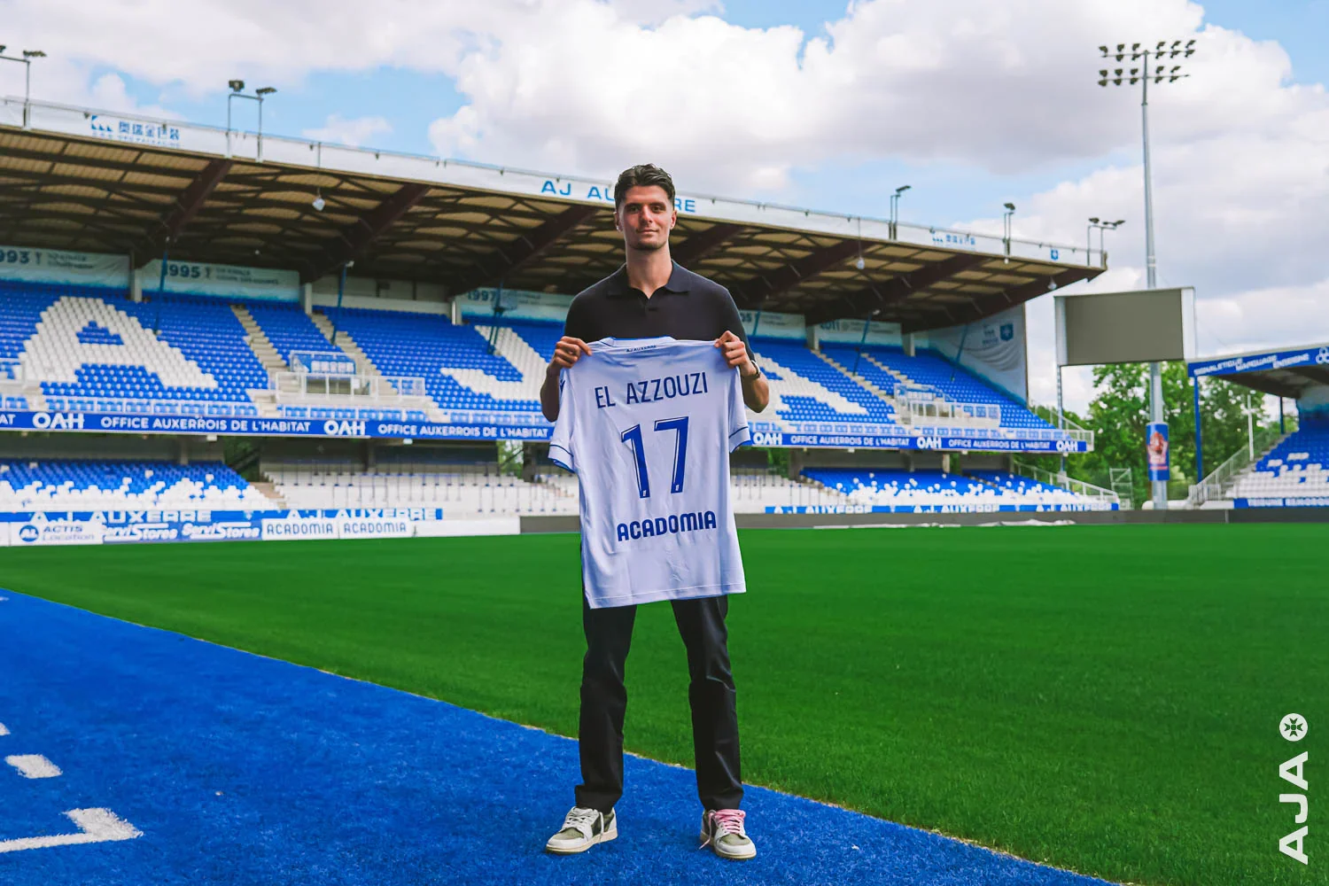 alt= Oussama El-Azzouzi blessé