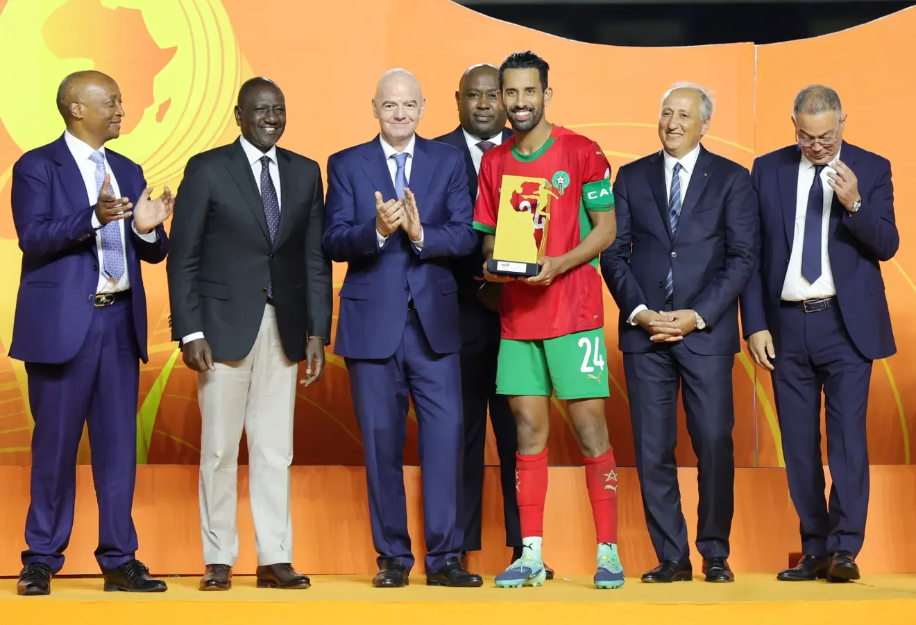 alt= Infantino salut l'exploit du Maroc roi du CHAN