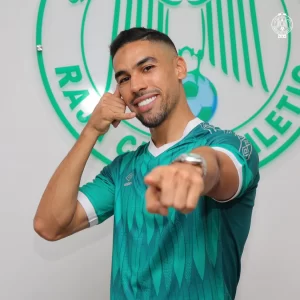 alt= Ismaïl Khafi réalise son rêve au Raja