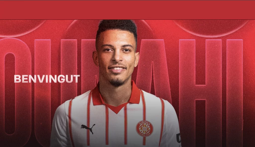 alt= Ounahi avec le maillot de Girona FC.