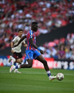 Ismaïla Sarr de Crystal Palace en action lors du Community Shield 2025 face à Liverpool.