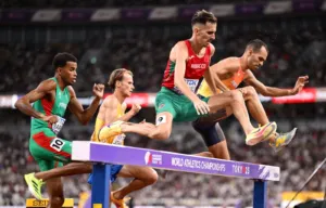 alt= Soufiane El Bakkali perd son titre mondial