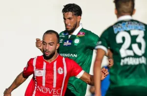 alt= Chebbi fier de ses joueurs après la victoire sur le FUS