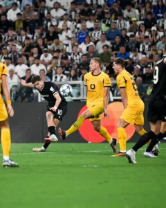 alt= Juventus vs Dortmund-un match fou terminé à 4-4