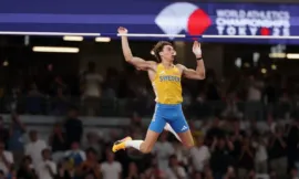 alt= Mondo Duplantis bat le record du monde