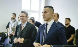 alt= Anwar El Ghazi après sa victoire judiciaire