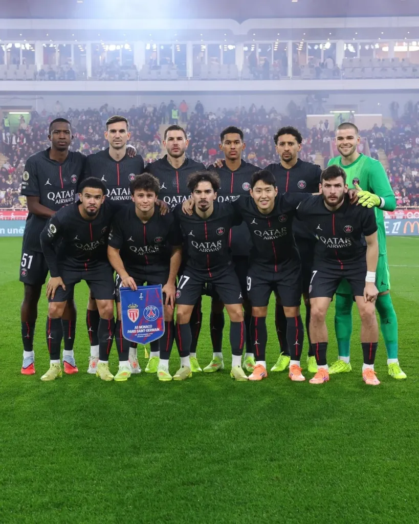 alt= Le PSG donne une leçon de football à l'OM