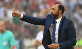 Alt= Tarik Sektioui nommé sélectionneur d'Oman