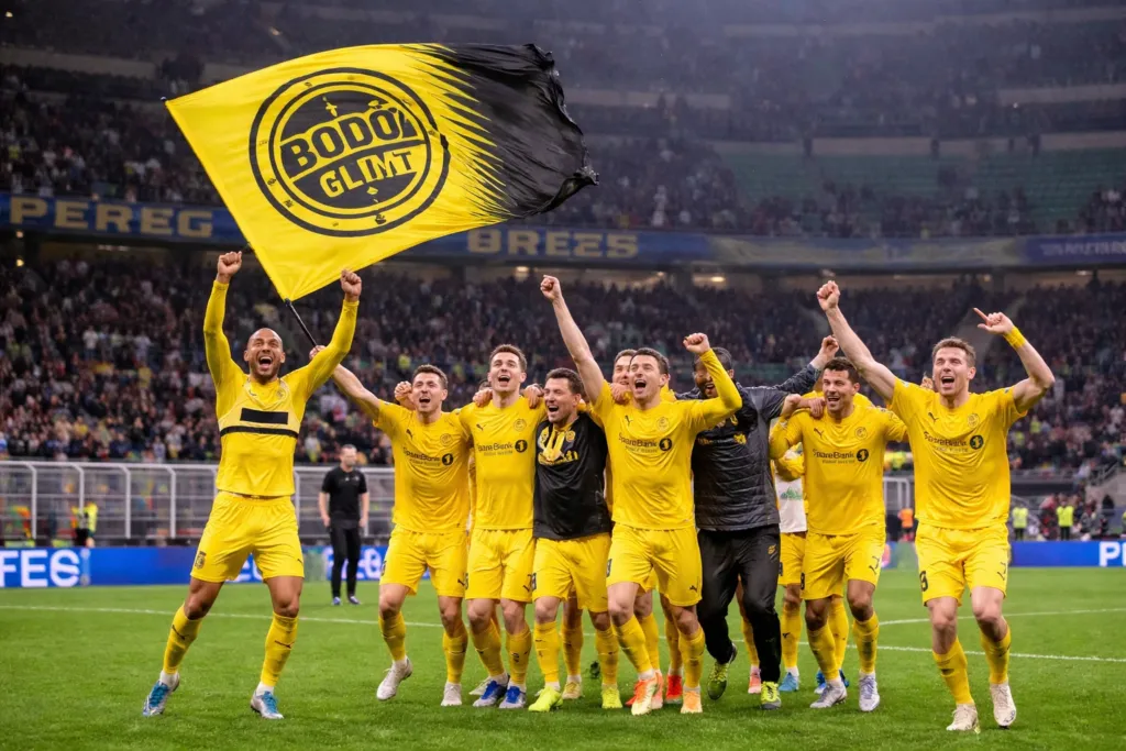 alt= résultats barrage Ligue des champions. Les joueurs de Bodo/Glimt célébrant leur qualification en 8e de finale face à l'Inter Milan.