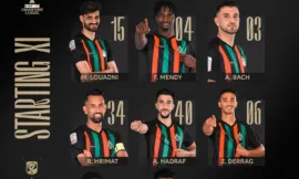 alt= le Onze de départ de la formation militaire face au club égyptien Al Ahly. Santos a aligné un Onze de départ équilibré.