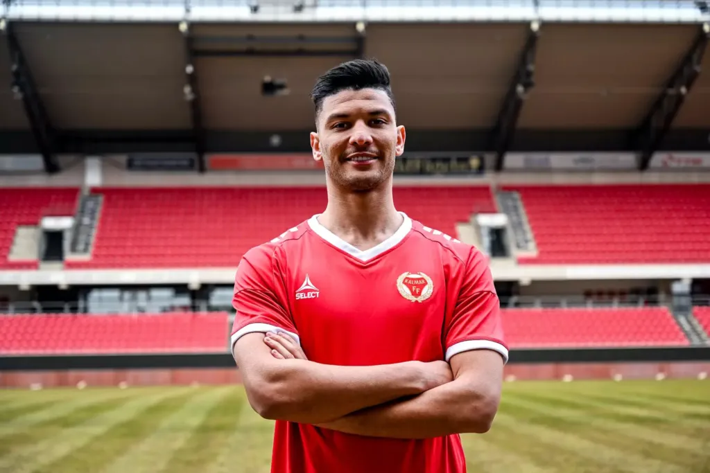 alt= Achraf Dari sous le maillot de Kalmar FF.