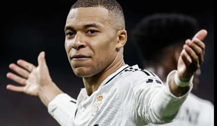 alt= Kylian Mbappe touché au genou manquera le choc face à Manchetser City en Ligue des champions.