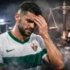 alt= Rafa Mir dans la tourmente. Le joueur d'Elche est accusé de violence sexuelle contre une jeune femme. Il risque jusqu'à 10 ans de prison.