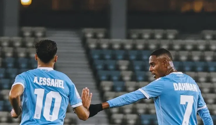 alt= les joueurs de l'UTS célébrant leur but face au WAC.