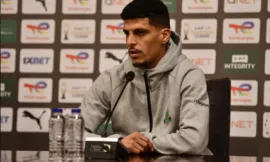 alt= Youssef El Fahli vise le titre après la qualification de l'AS FAR en demi-finale.