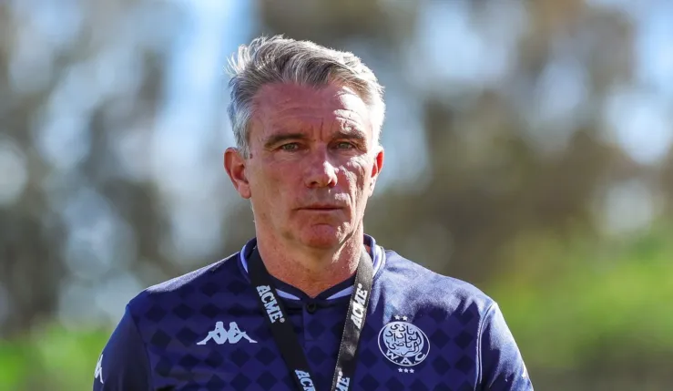 alt= Carteron frustré après le nul face au KACM.