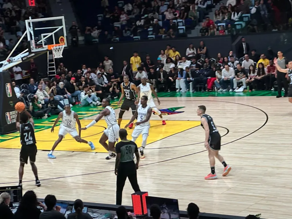 Alt= Basketball Africa League le FUS Rabat domine les JCA Kings.