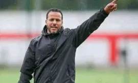 alt= WAC Patrice Carteron licencié Benchrifa en renfort.