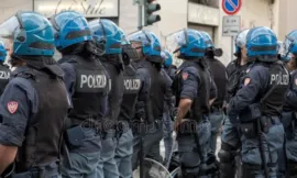 Alt= Scandale en Serie A escortes drogues, le football italien dans de sales draps.