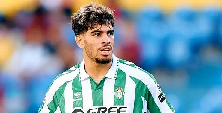 alt= Real Betis Ezzalzouli buteur face à Oviedo