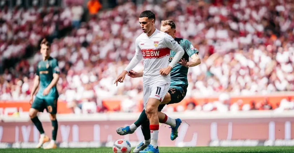 alt= Bilal El Khannouss signe définitivement à Stuttgart