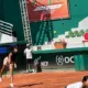 alt= El Jardi frustrée après sa défaite en double au GP Lalla Meryem.
