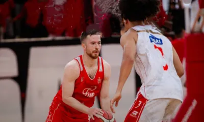 alt= Le FUS écrase l’ASS en Coupe du Trône de 88 à 62.