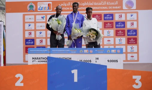 alt= Diriba bat le record du Marathon de Rabat 2026