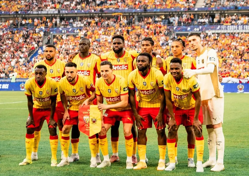 Alt= Le RC Lens remporte la Coupe de France.