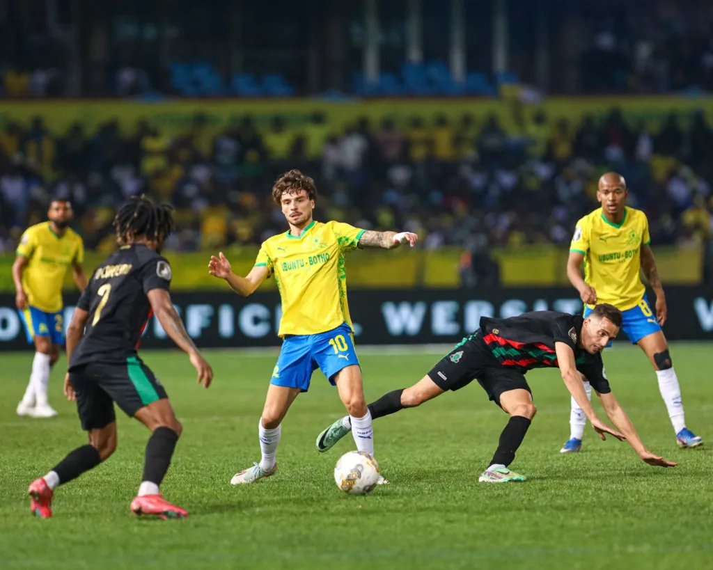 alt= l'AS FAR s'incline face à Sundowns (1-0) en finale aller de la Ligue des champions CAF.
