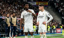 Alt= Real Madrid sanctionne Valverde et Tchouaméni