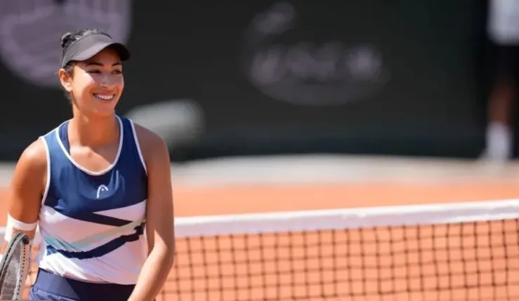 Alt= Yasmine Kabbaj signe une victoire historique au GP Lalla Meryem 2026.