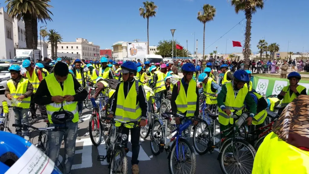 Alt= Journée mondiale de la bicyclette.