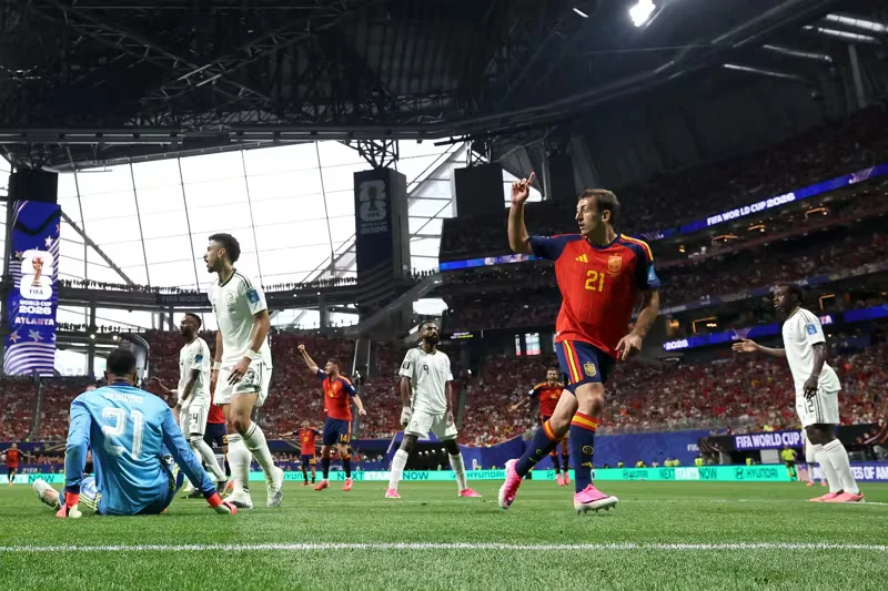Mondial 2026 : l’Espagne mène 3-0 à la mi-temps face à l’Arabie Saoudite