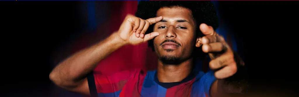 alt= Adeyemi signe au Barça jusqu'en 2031.