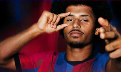 alt= Adeyemi signe au Barça jusqu'en 2031.