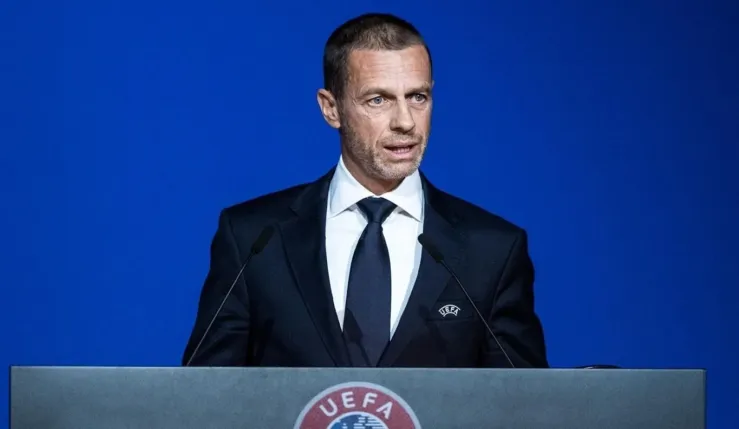 Alt= L’UEFA menace de boycotter les compétitions de la FIFA si la FIFA n'abandonne pas le projet porté par Infantino visant céder des parts commerciaux des compétitions de la FIFA au secteur privé.