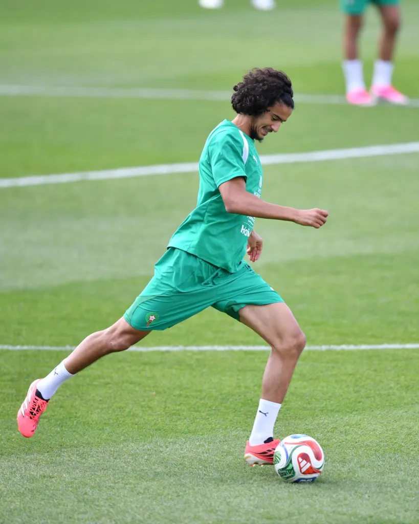 alt= Ayyoub Bouaddi proche de Manchester City