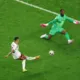 Alt= L'Espagne élimine la France de la Coupe du monde 2026 (2-0).