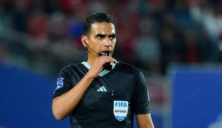 alt= Jalal Jayed désigné 4e arbitre de la petite finale Frabce - Angleterre.