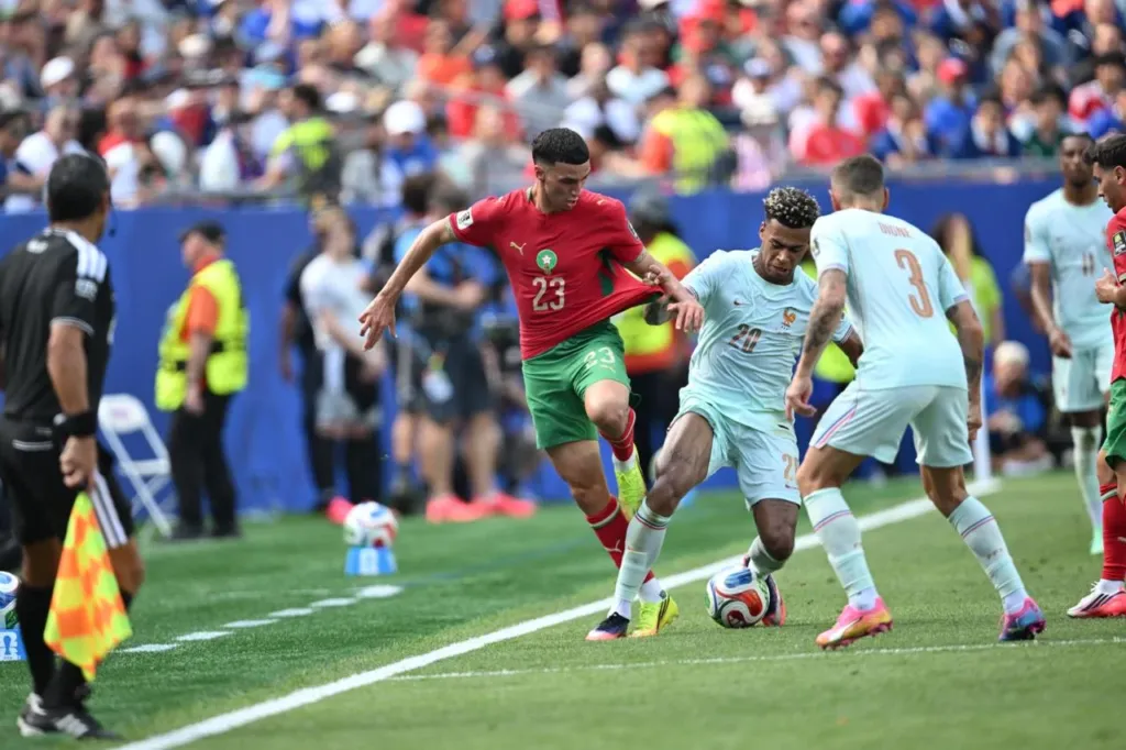 alt= France démystifiée par l'Espagne les regrets du Maroc grandissent.