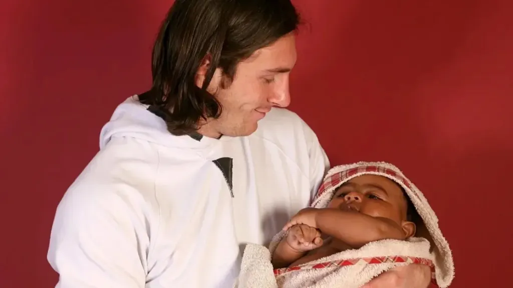 alt= Messi et la photo avec bébé Yamal : une image devenue mythique