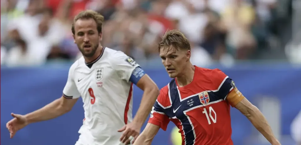 alt= Bellingham propilse l'Angleterre en demi finale