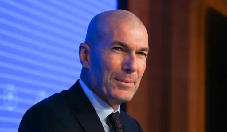 alt= Zinedine Zidane nouveau sélectionneur de l'équipe de France